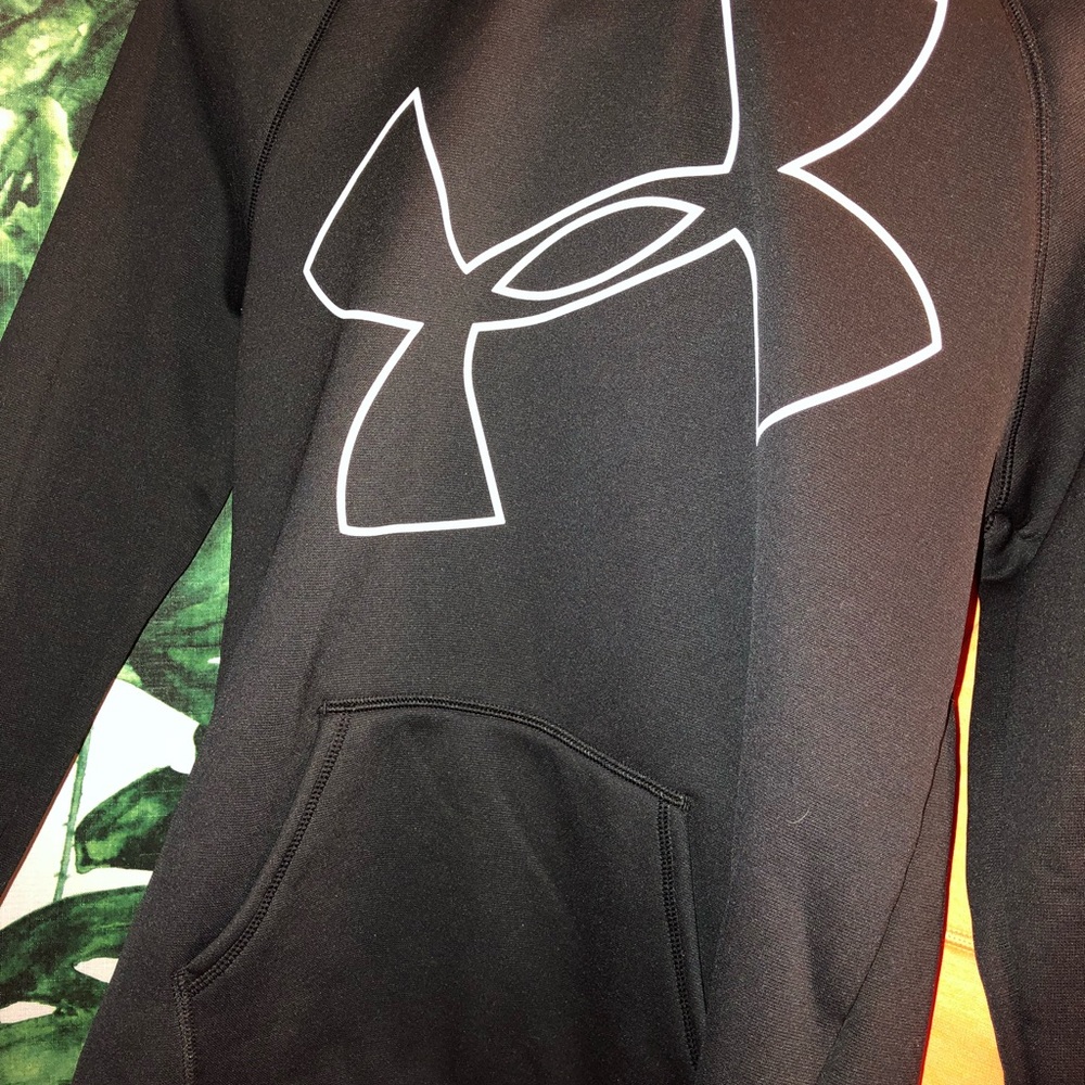 2 size XL Kids Under Armour Hoodies Storm